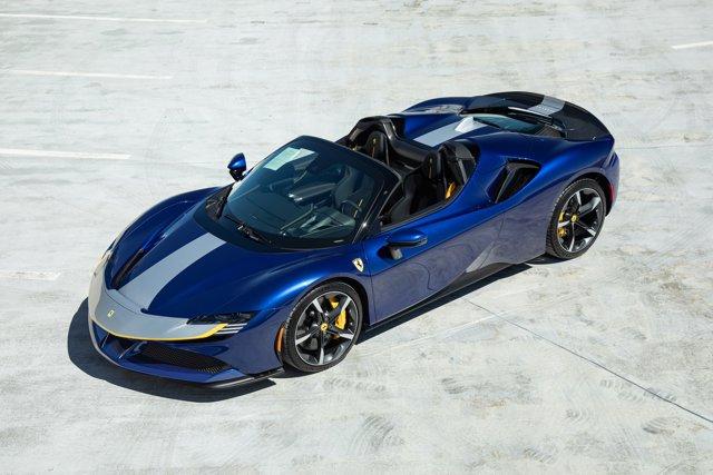 2023 Ferrari SF90 SPIDER 2023 Ferrari SF90 SPIDER