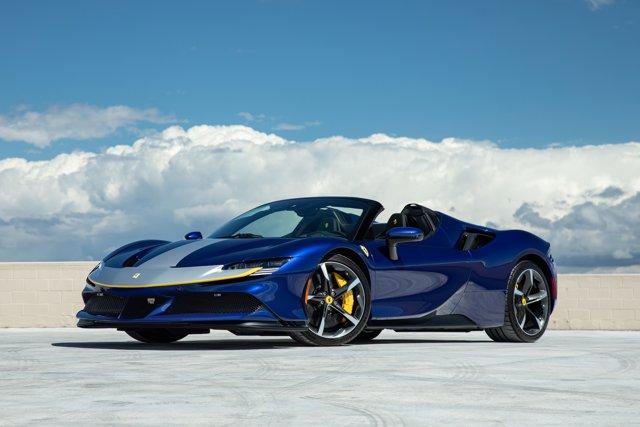 2023 Ferrari SF90 SPIDER 2023 Ferrari SF90 SPIDER