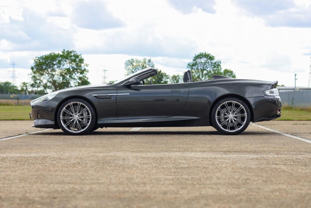 2015 Aston Martin DB9