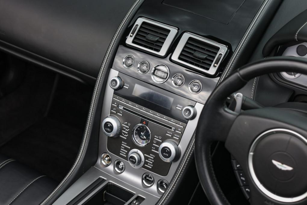 2015 Aston Martin DB9