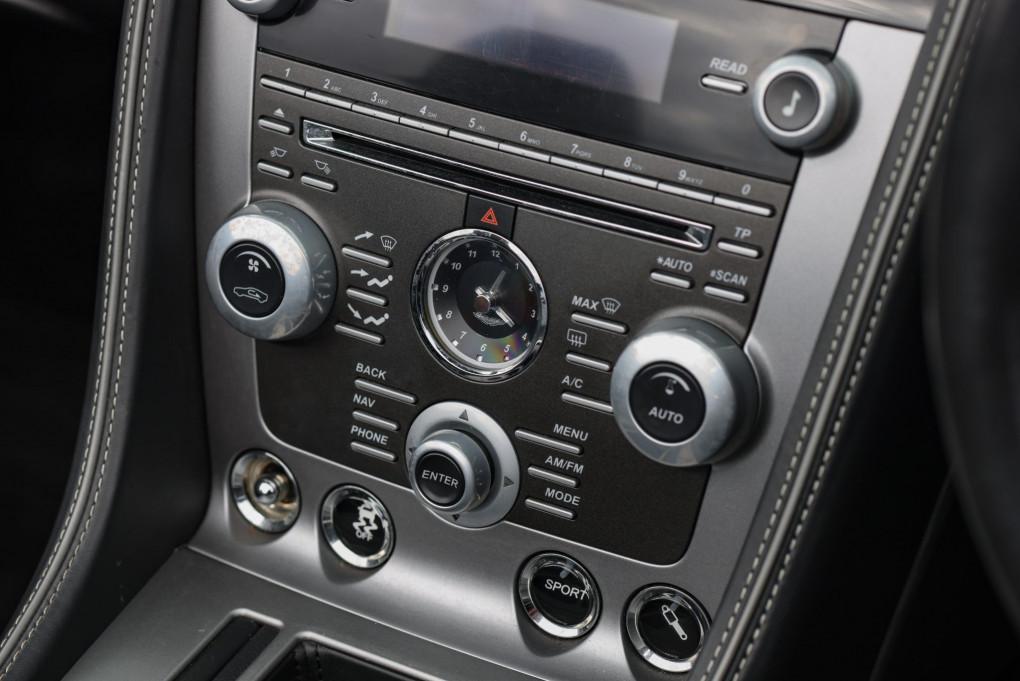 2015 Aston Martin DB9