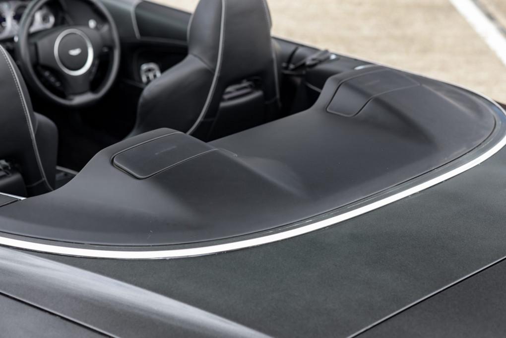 2015 Aston Martin DB9