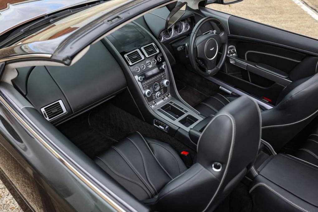 2015 Aston Martin DB9