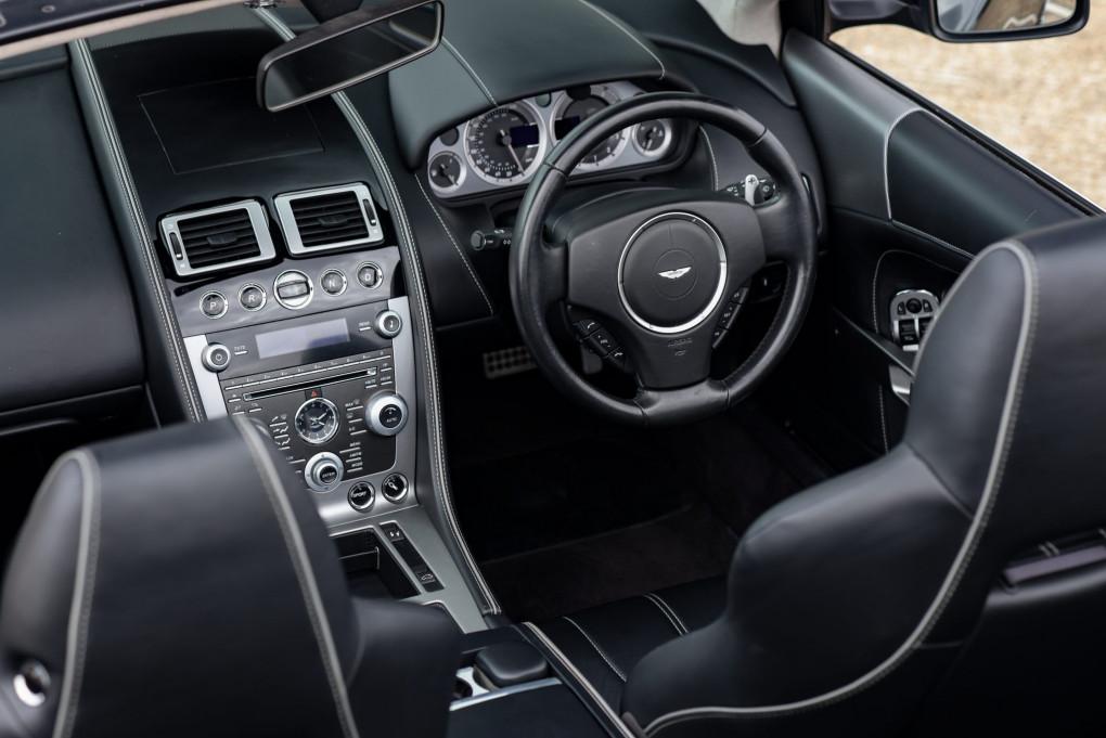 2015 Aston Martin DB9