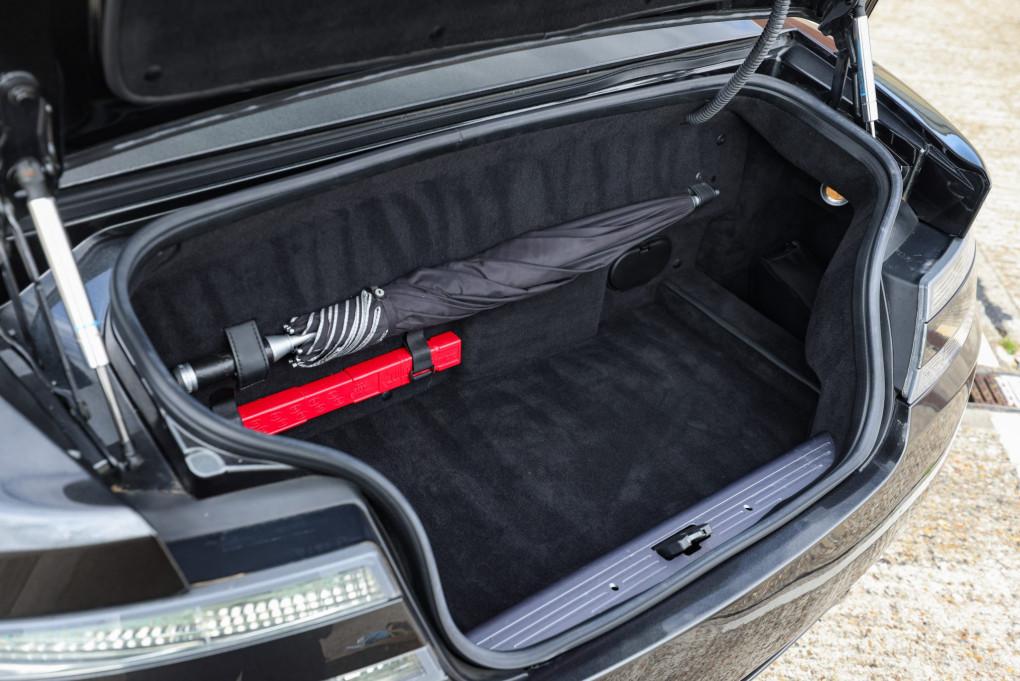 2015 Aston Martin DB9