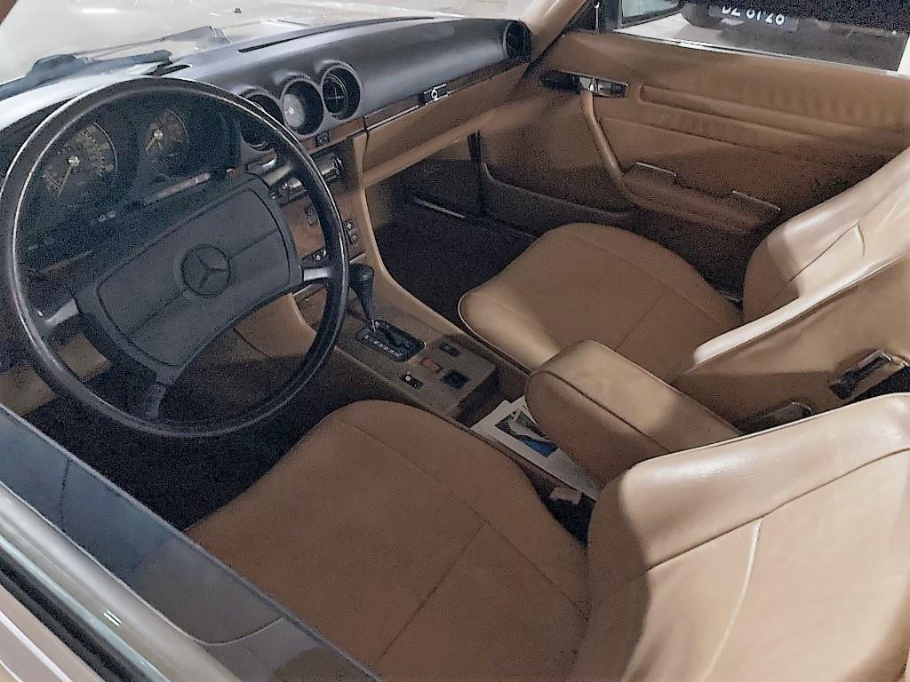1987 Mercedes - Benz 560 SL Creme