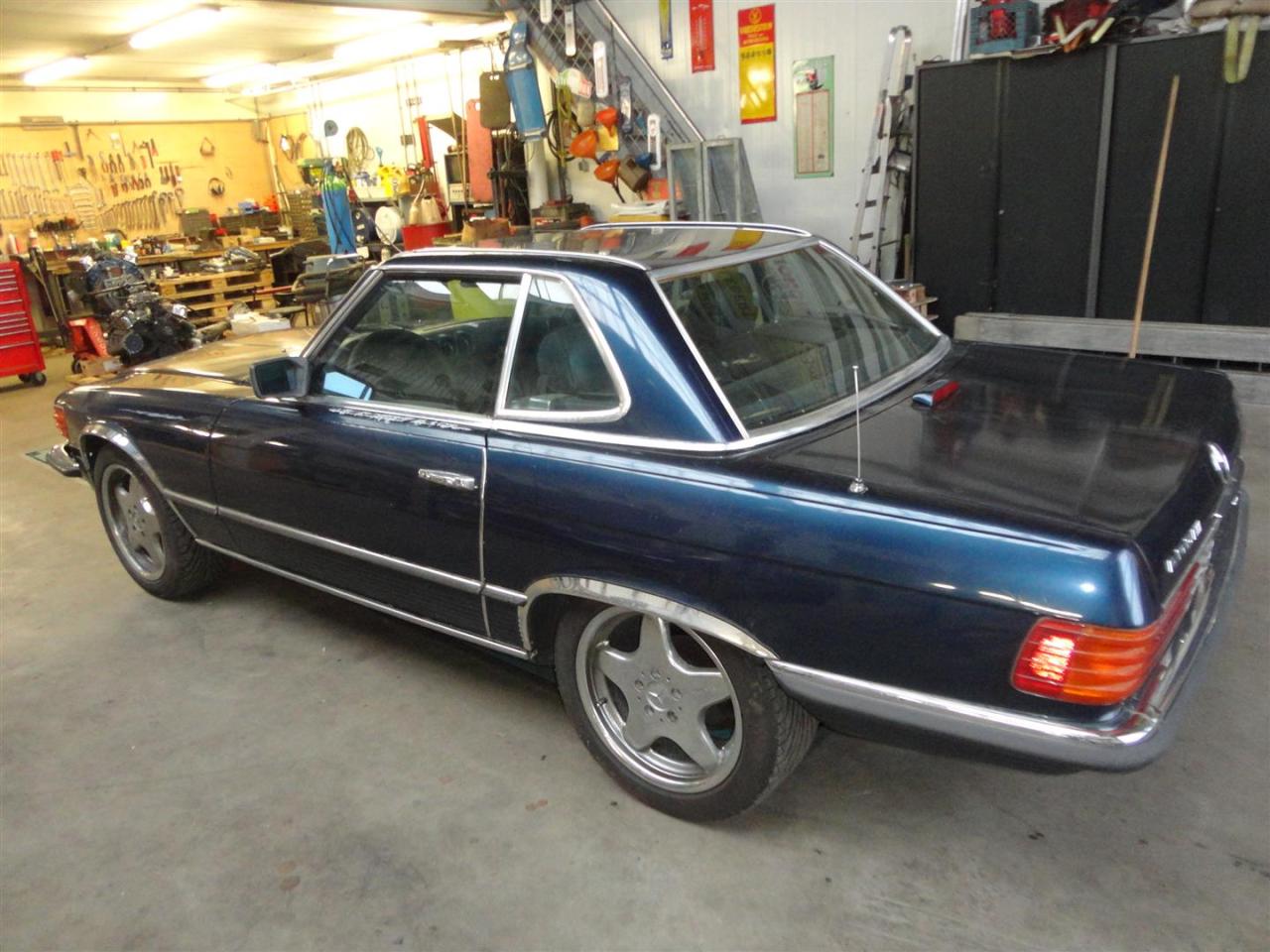 1982 Mercedes - Benz 380SL blue