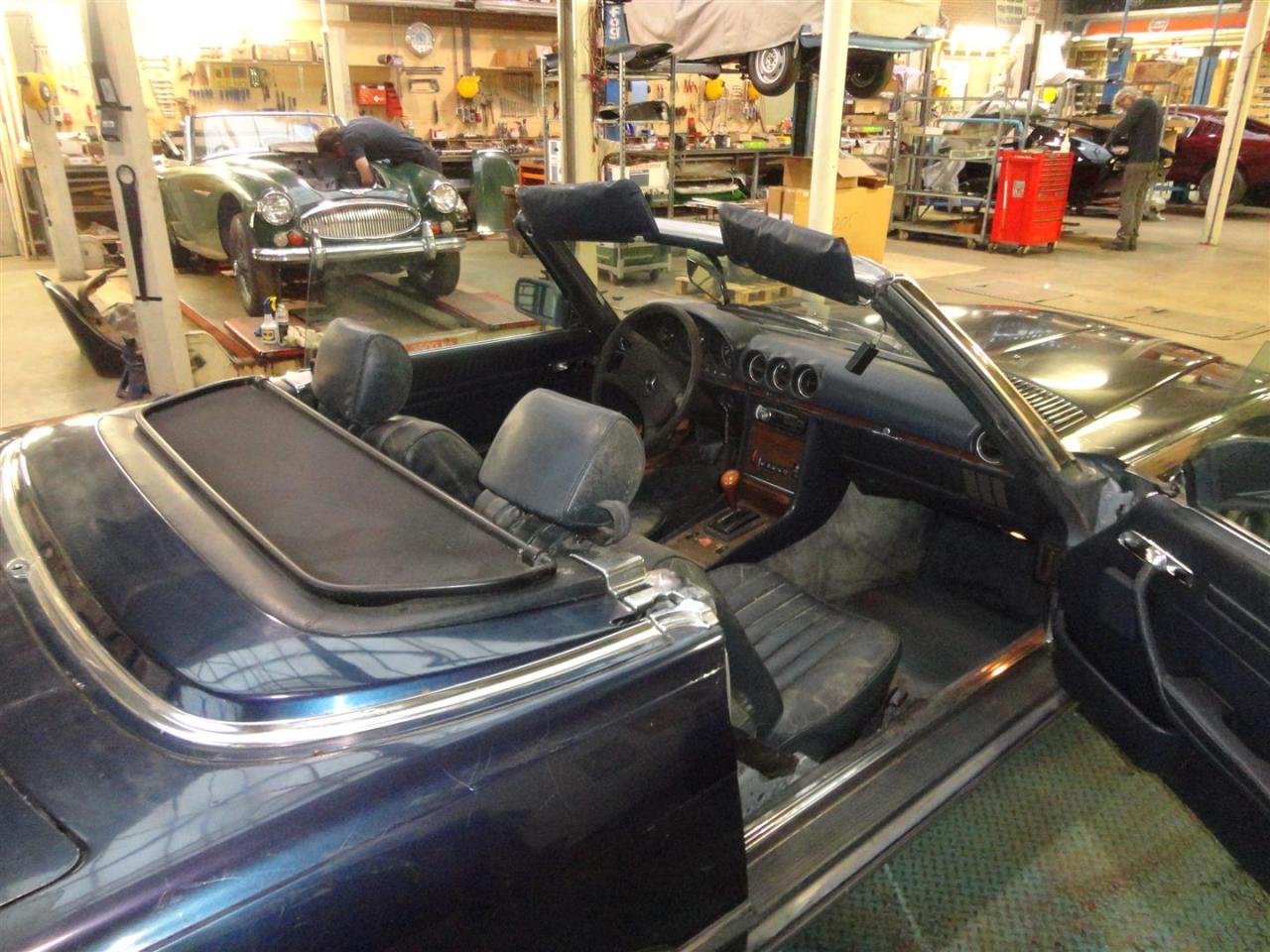 1982 Mercedes - Benz 380SL blue