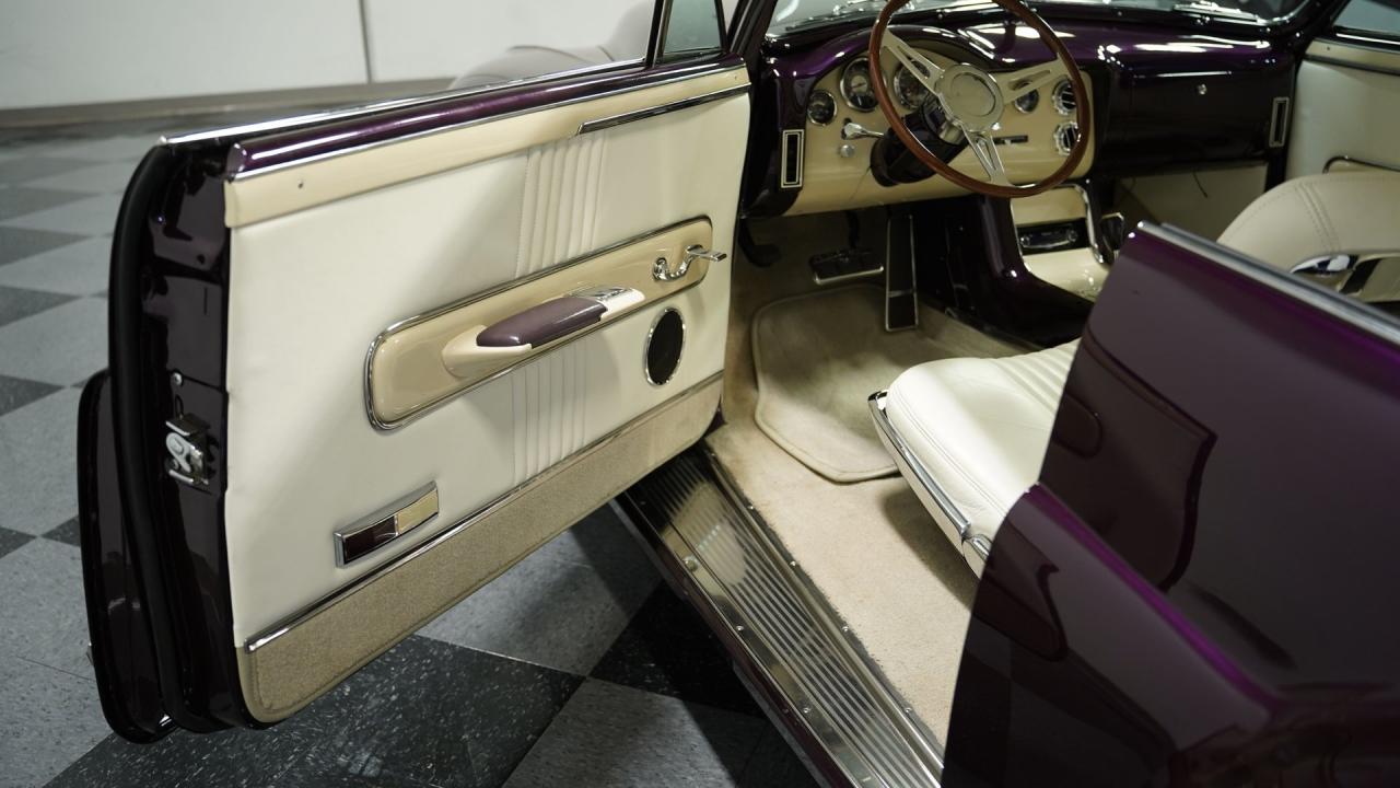 1948 Oldsmobile 66 Custom