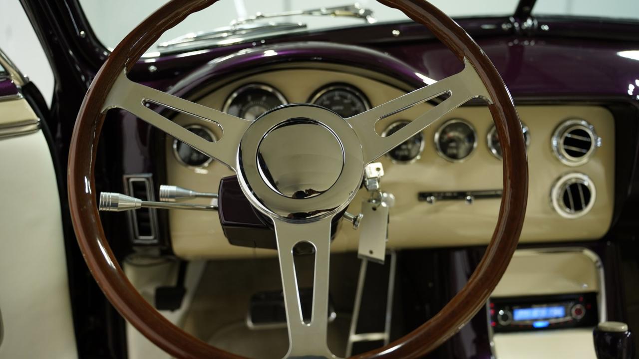 1948 Oldsmobile 66 Custom