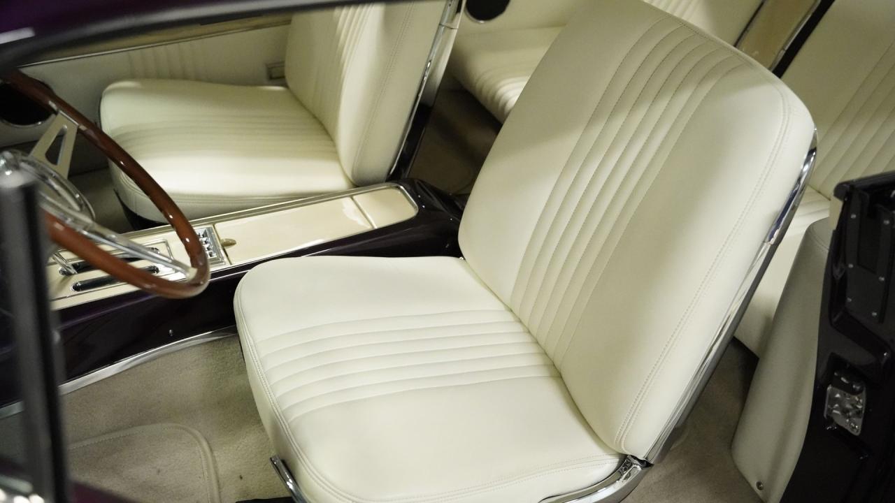 1948 Oldsmobile 66 Custom