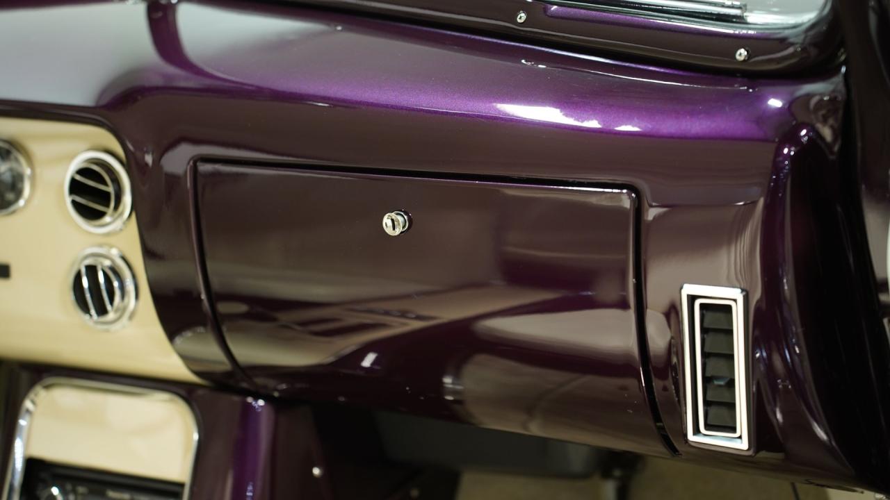 1948 Oldsmobile 66 Custom