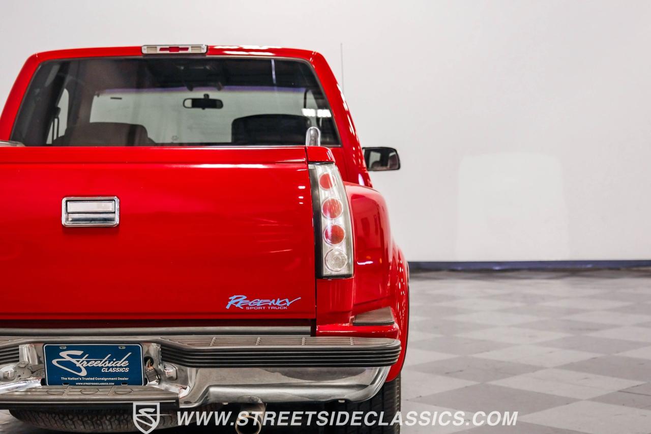 1995 Chevrolet C1500 Silverado Regency Conversion