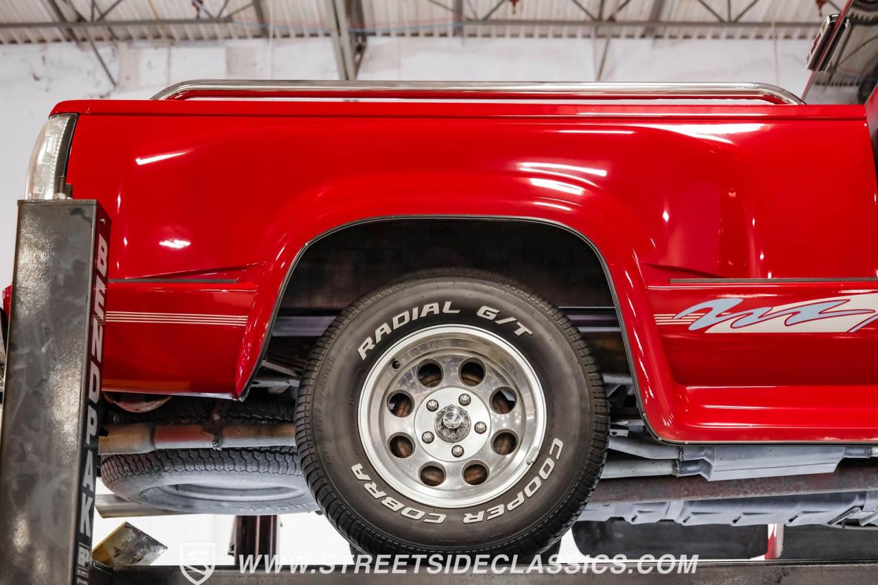 1995 Chevrolet C1500 Silverado Regency Conversion