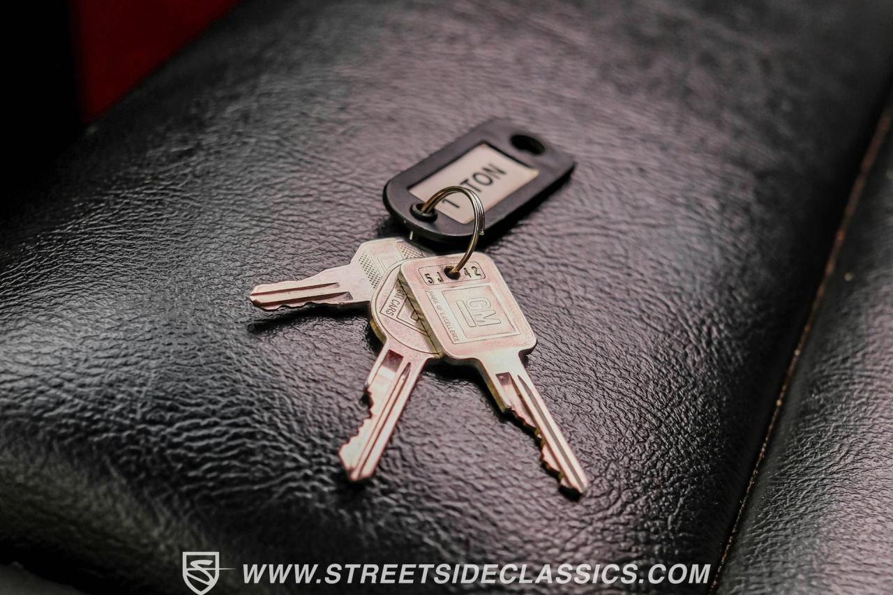 1979 Chevrolet K30 Custom Deluxe Flatbed Dually 4X4