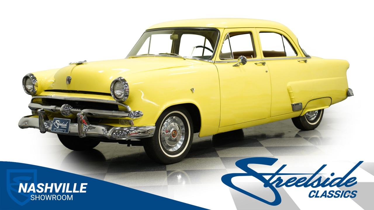 1953 Ford Mainline Fordor