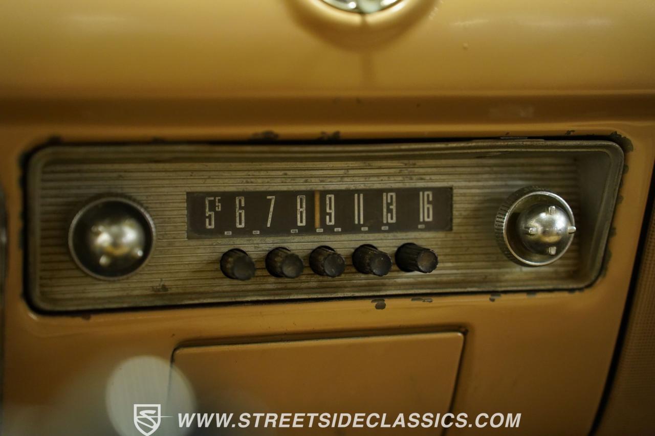 1953 Ford Mainline Fordor