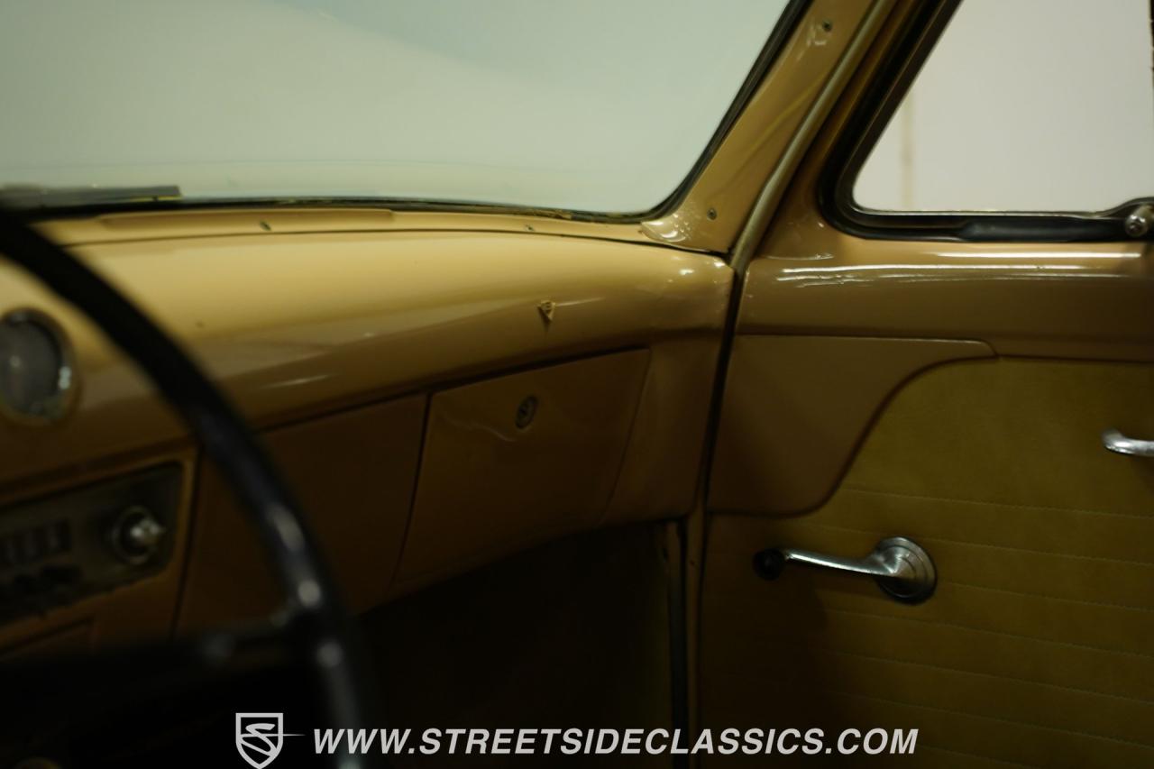 1953 Ford Mainline Fordor