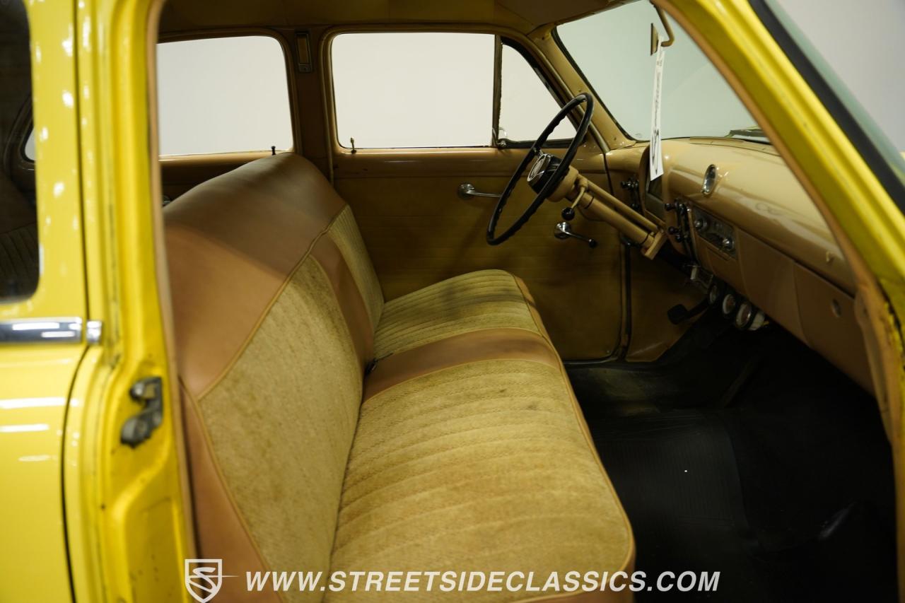 1953 Ford Mainline Fordor