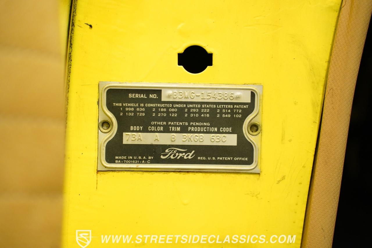 1953 Ford Mainline Fordor