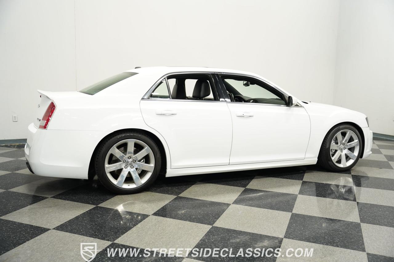 2012 Chrysler 300 SRT-8