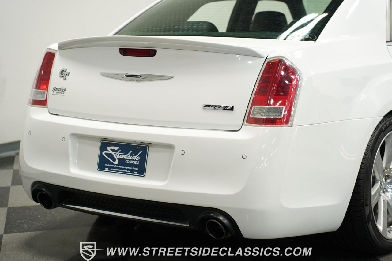 2012 Chrysler 300 SRT-8