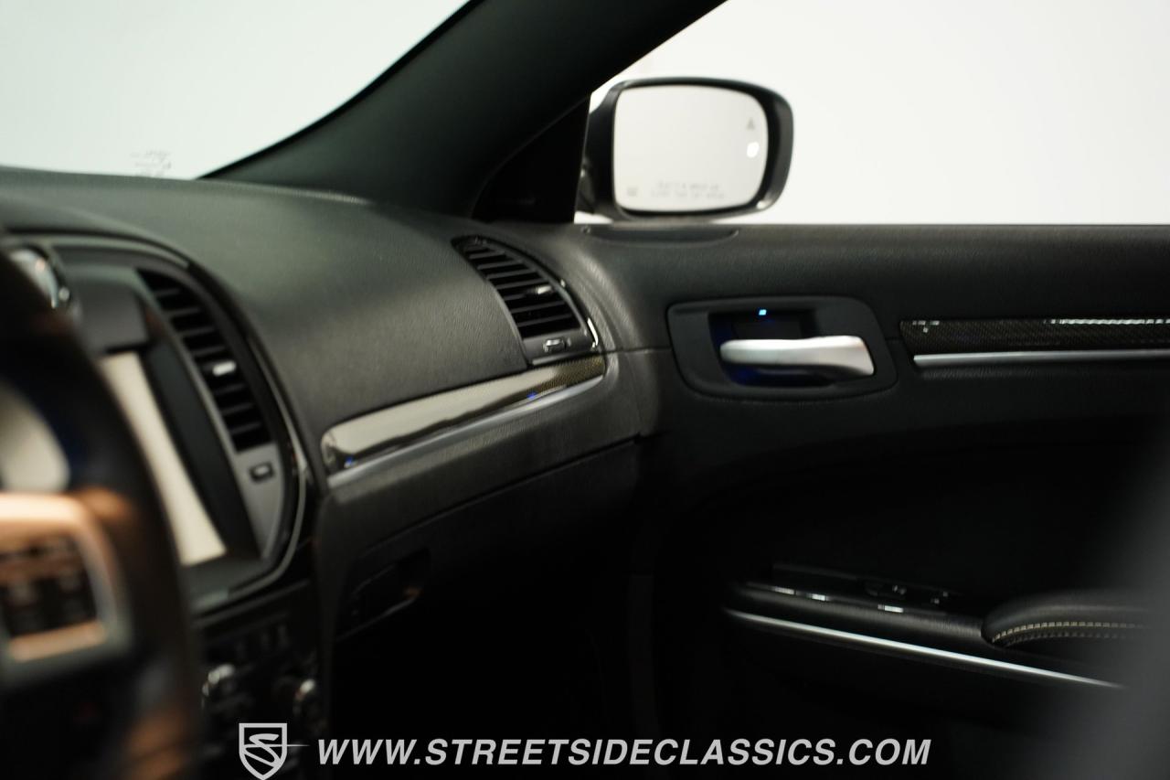 2012 Chrysler 300 SRT-8