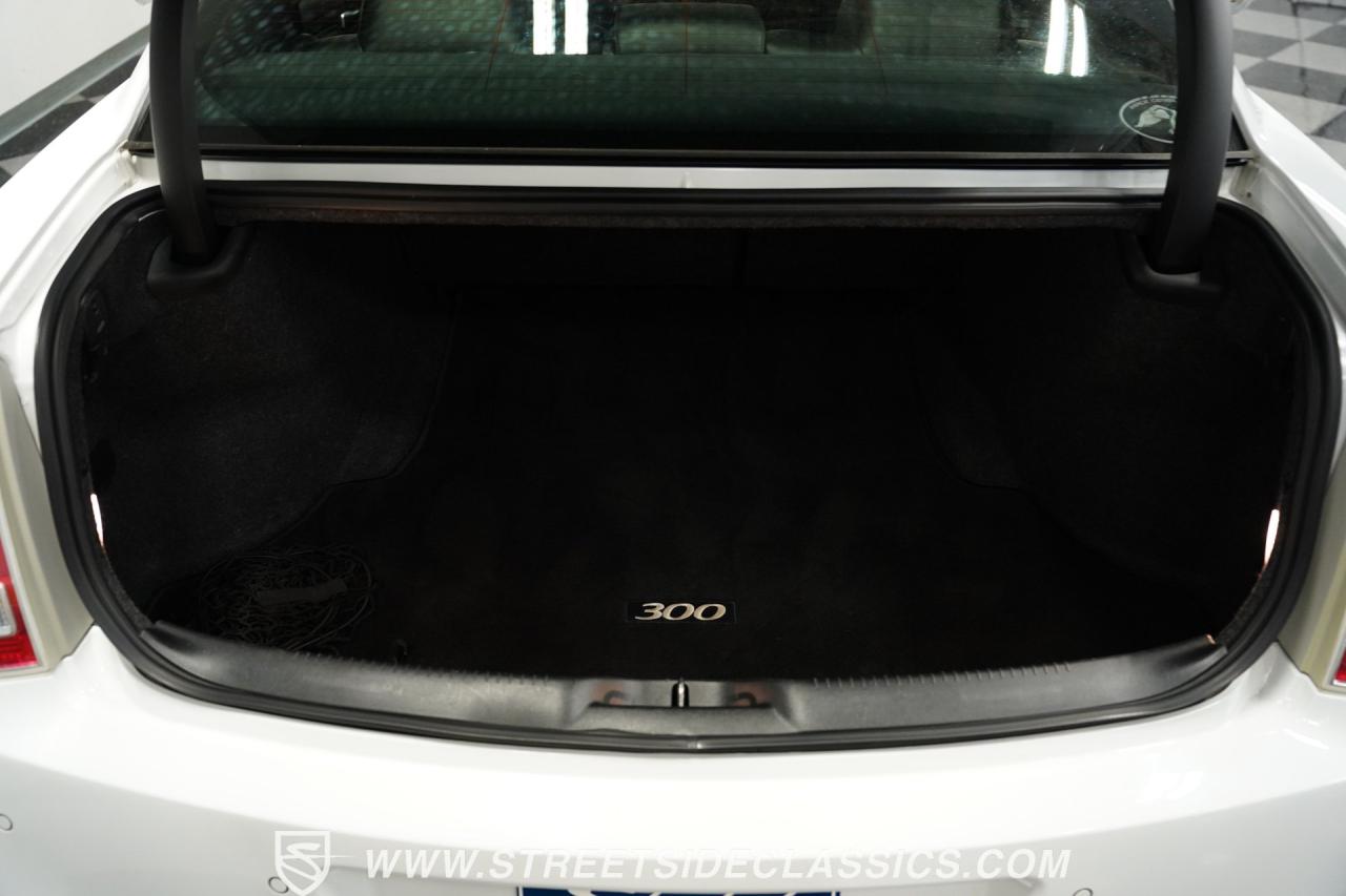 2012 Chrysler 300 SRT-8