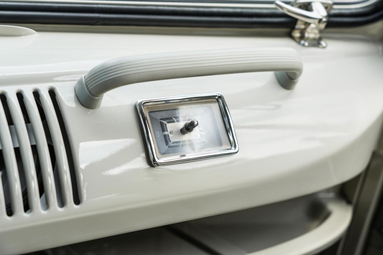 1958 Volkswagen TYPE 2 23