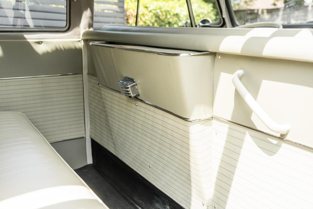 1958 Volkswagen TYPE 2 23