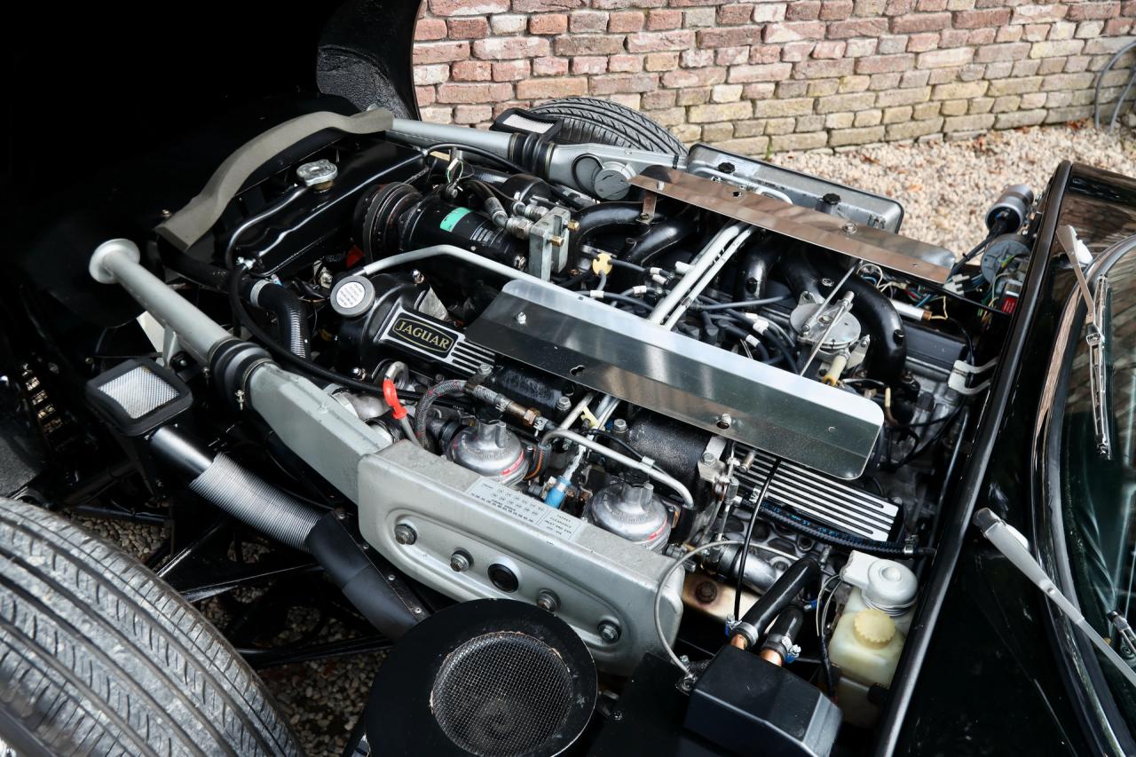 1974 Jaguar E-Type V12 Roadster &ldquo;Manual gearbox&rdquo;