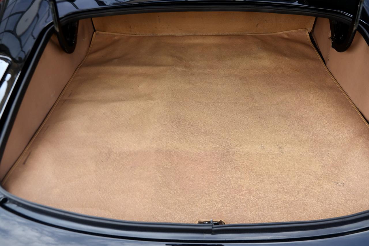 1974 Jaguar E-Type V12 Roadster &ldquo;Manual gearbox&rdquo;