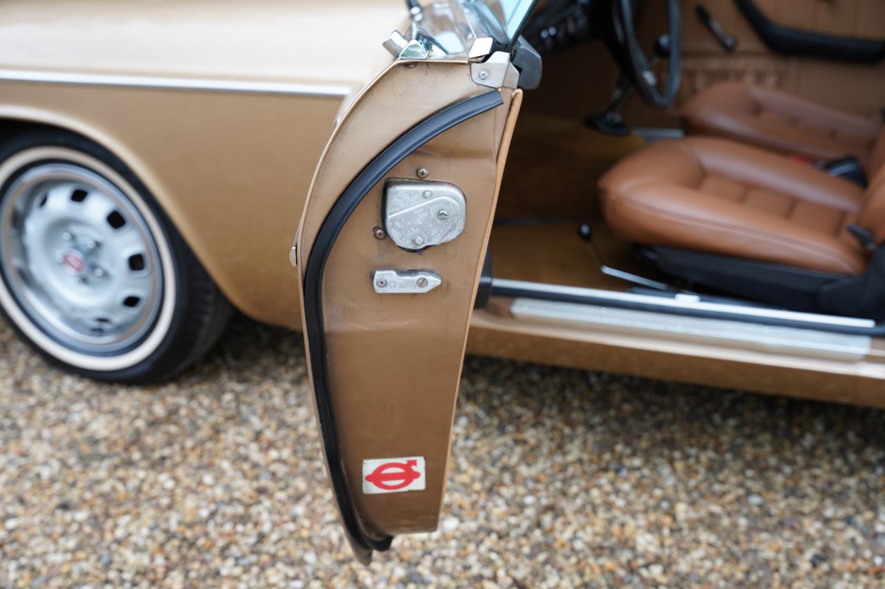 1972 Volvo P1800E Overdrive