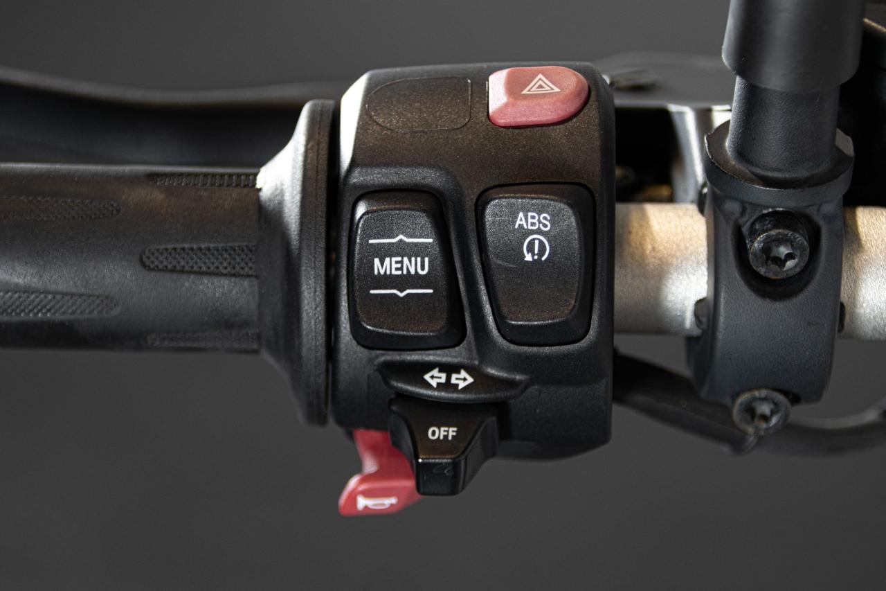 2019 BMW R NINE T SCRAMBLER