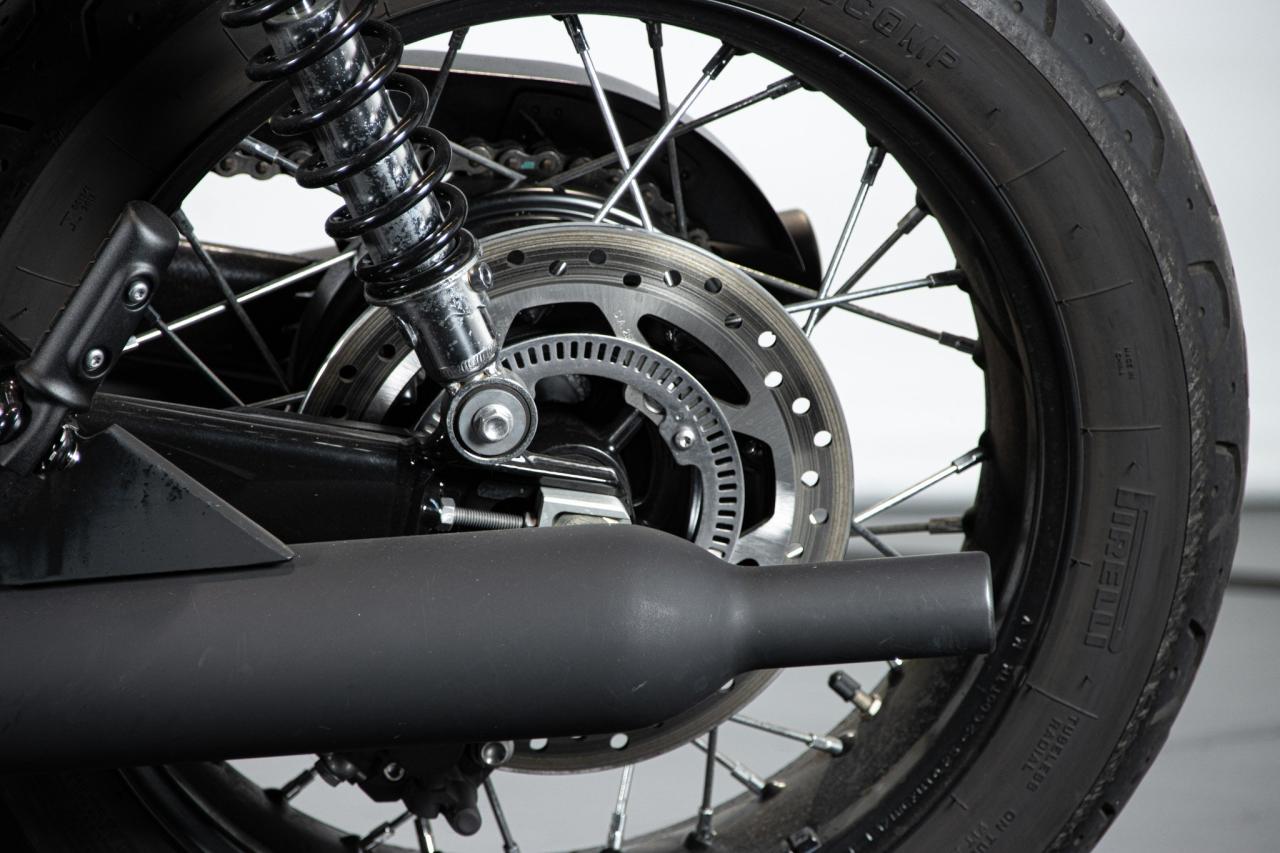 2017 Triumph BONNEVILLE T100 BLACK