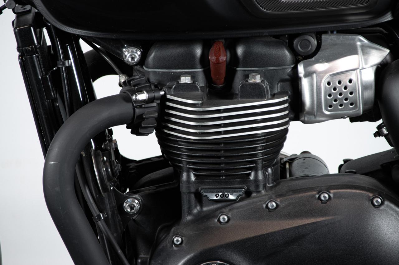 2017 Triumph BONNEVILLE T100 BLACK