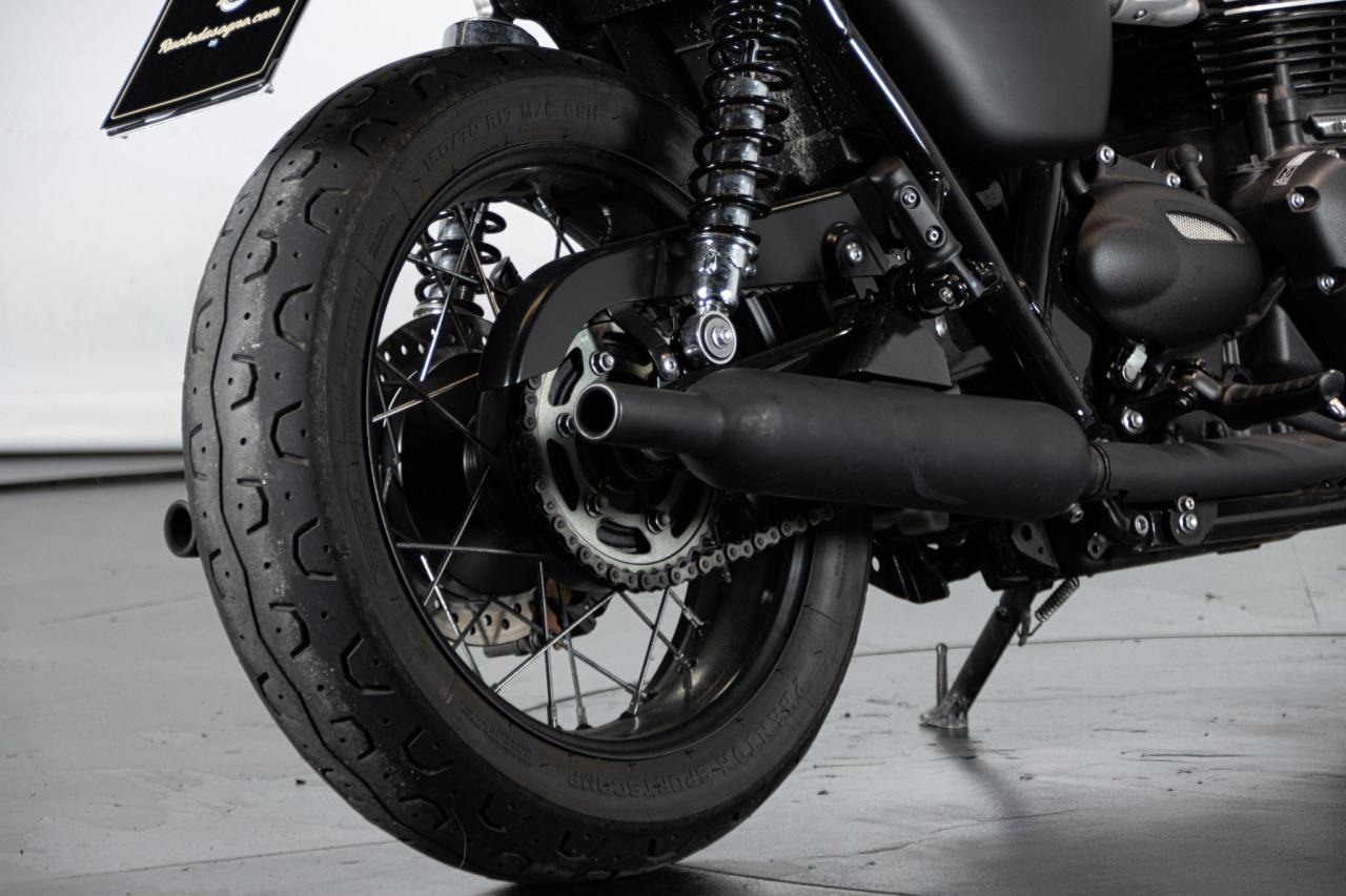 2017 Triumph BONNEVILLE T100 BLACK