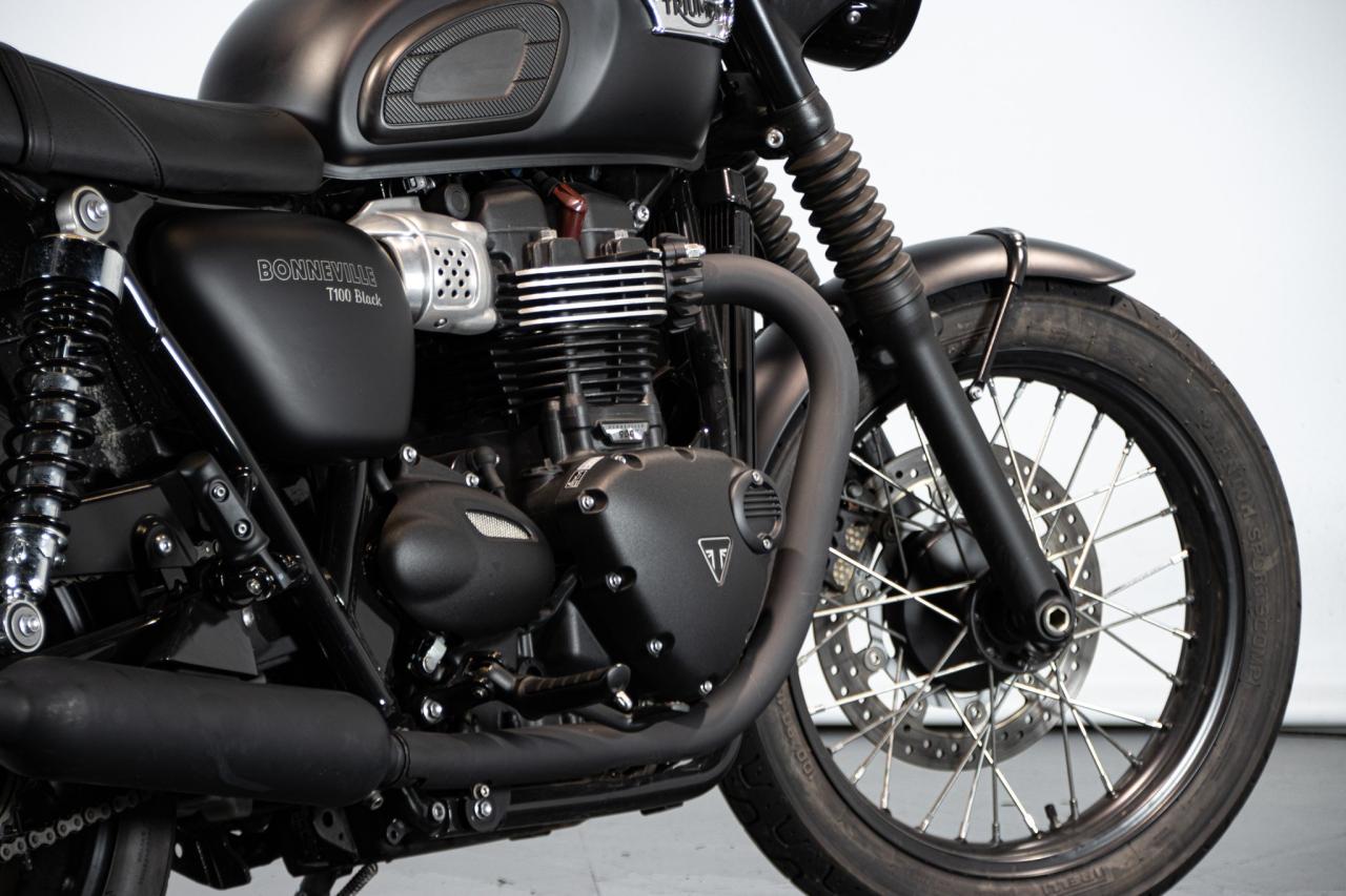 2017 Triumph BONNEVILLE T100 BLACK