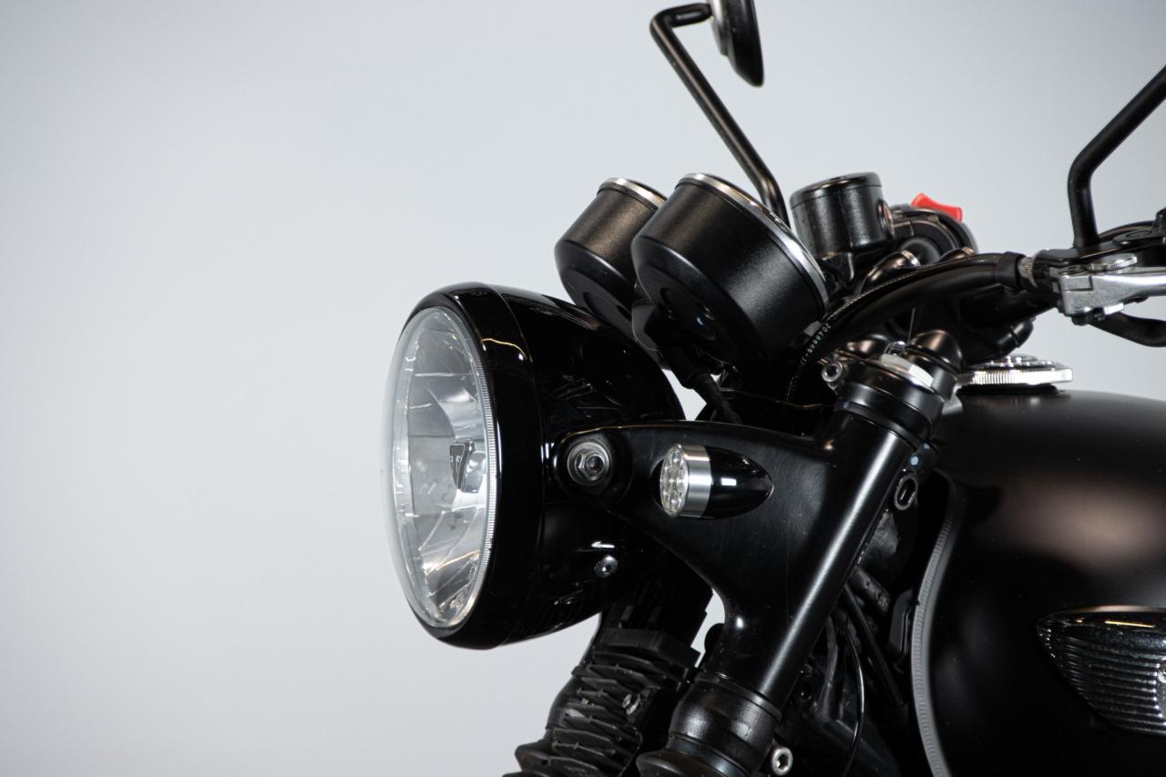 2017 Triumph BONNEVILLE T100 BLACK
