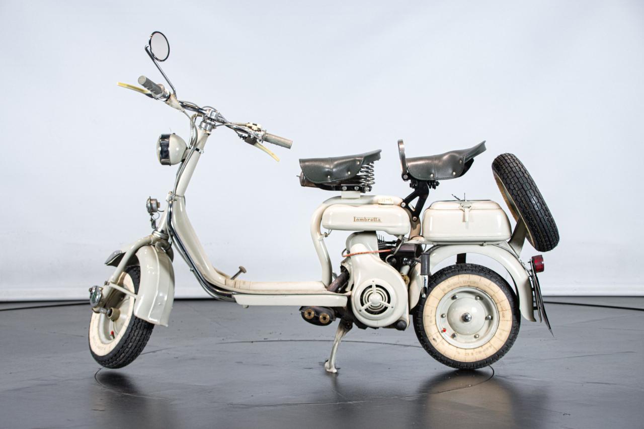 1956 Innocenti LAMBRETTA 150 D