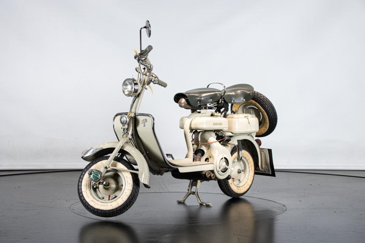 1956 Innocenti LAMBRETTA 150 D