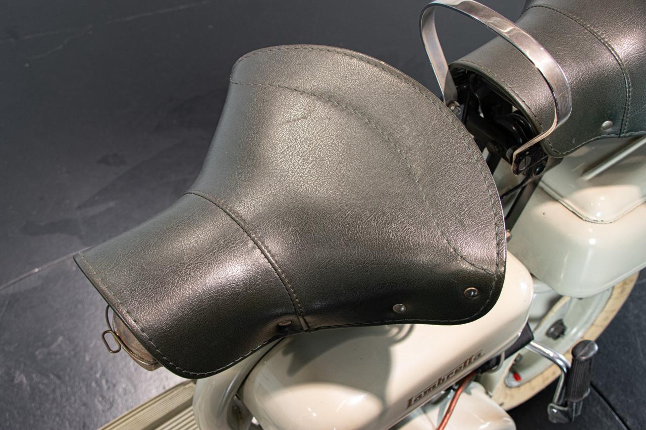 1956 Innocenti LAMBRETTA 150 D