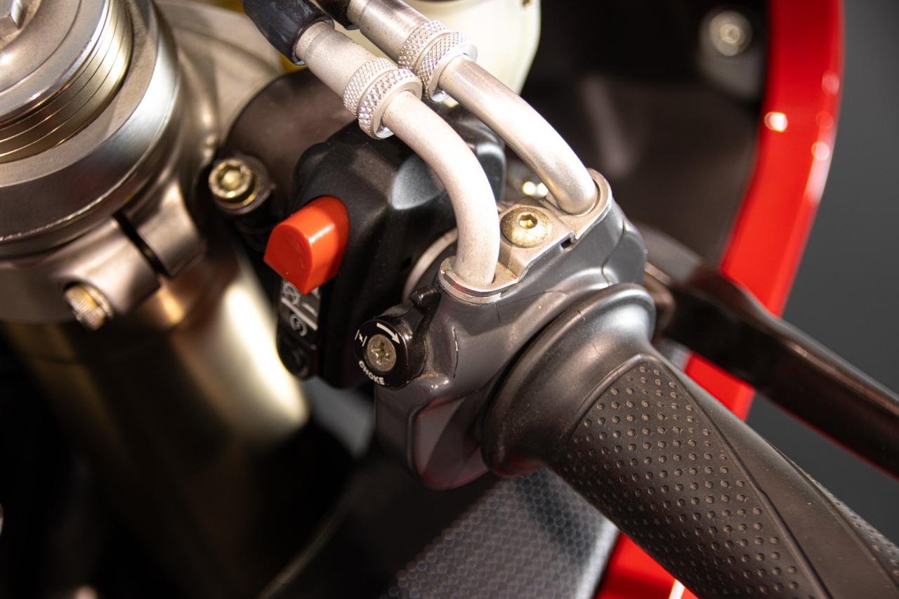 2004 MV Agusta F4 1000