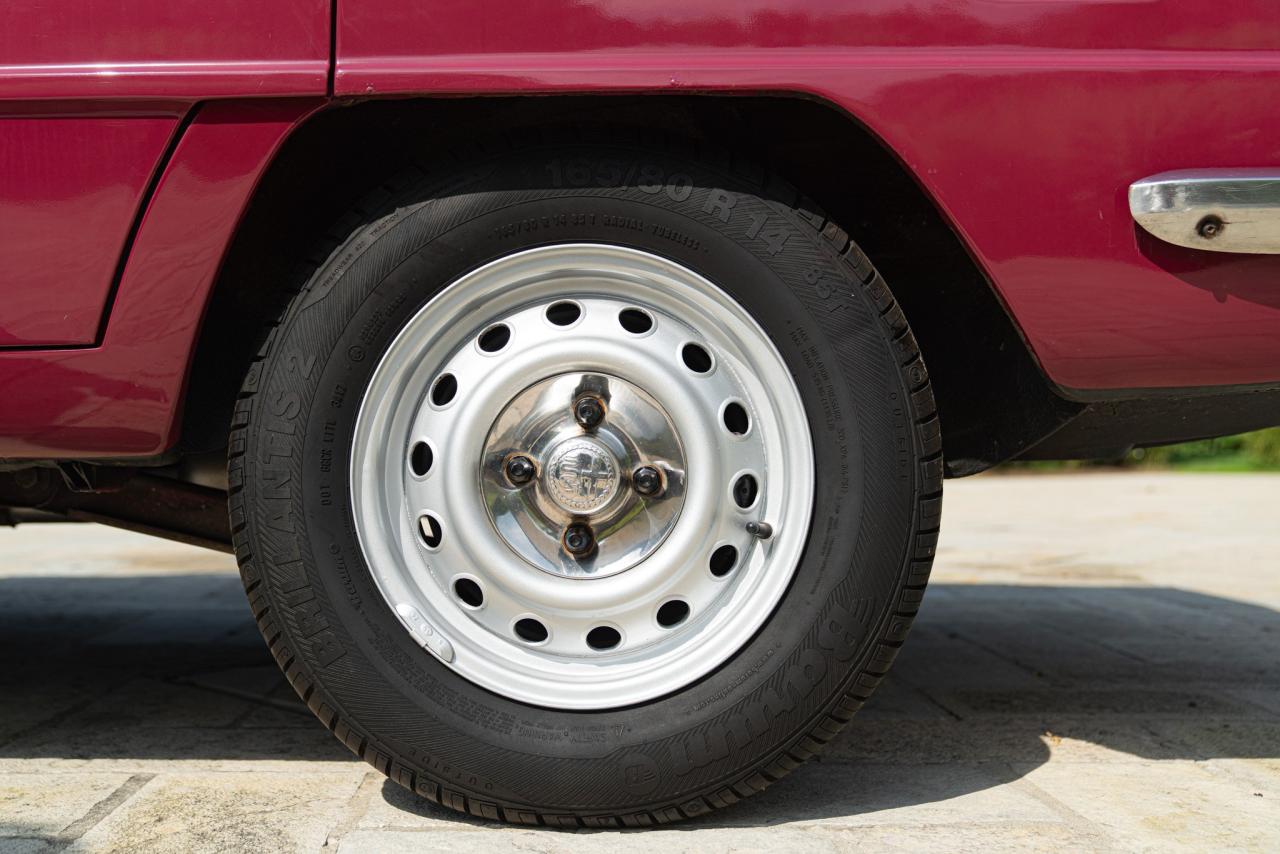 1974 Alfa Romeo GIULIA NUOVA SUPER 1300