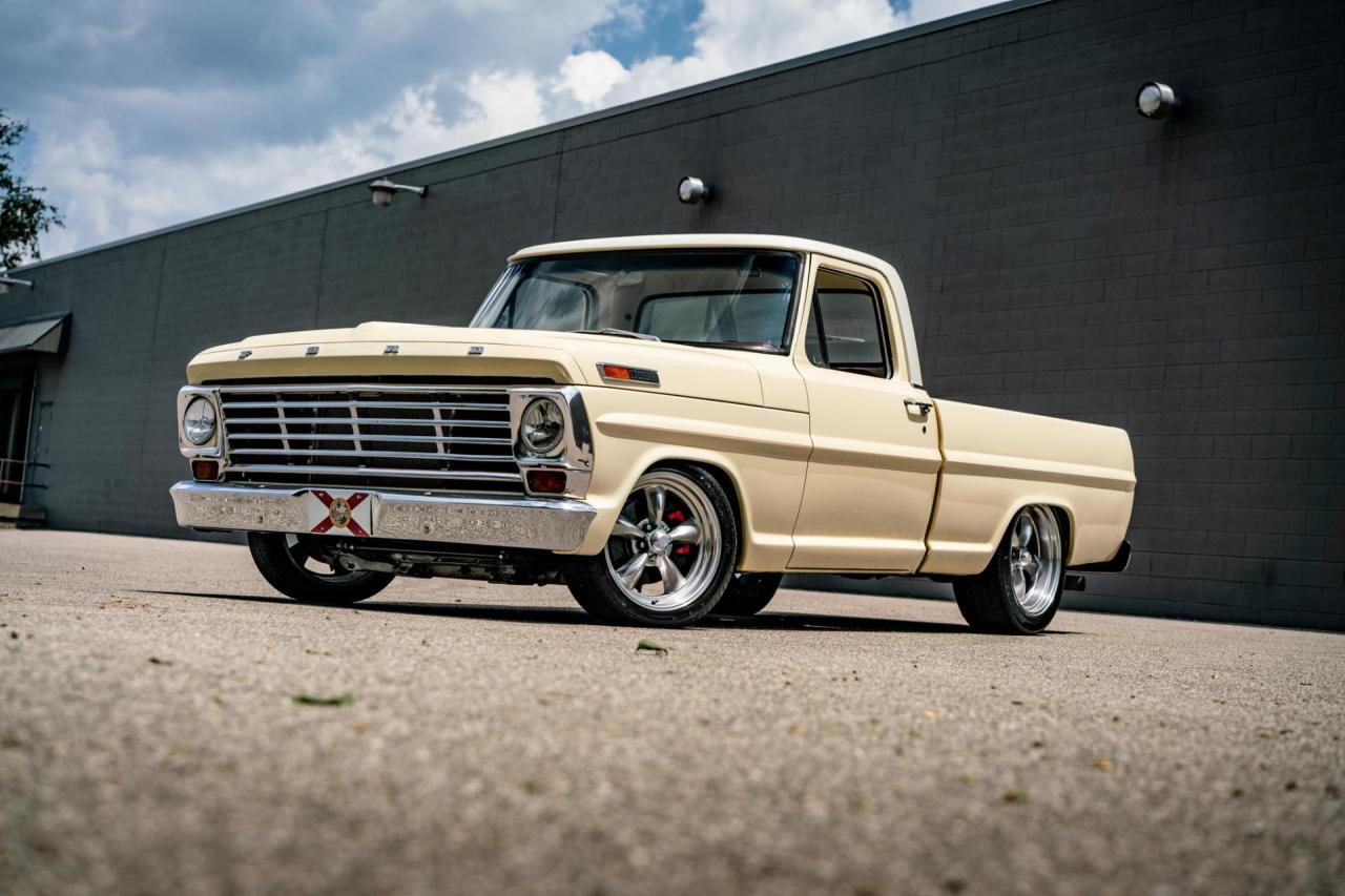 1967 Ford F100