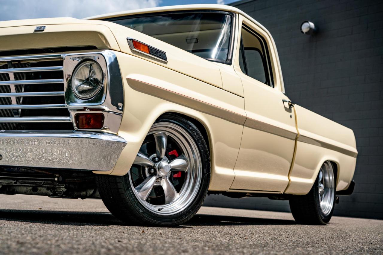 1967 Ford F100