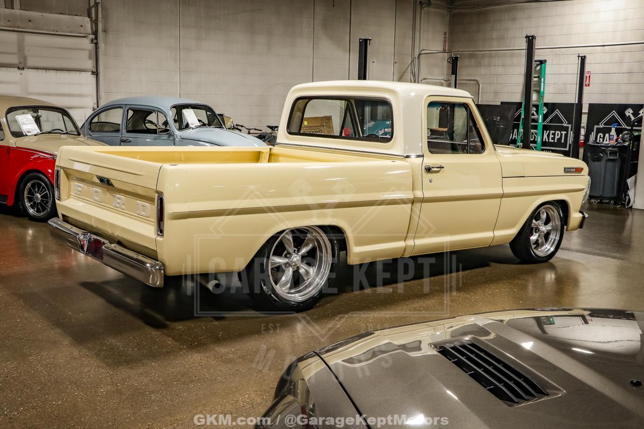 1967 Ford F100