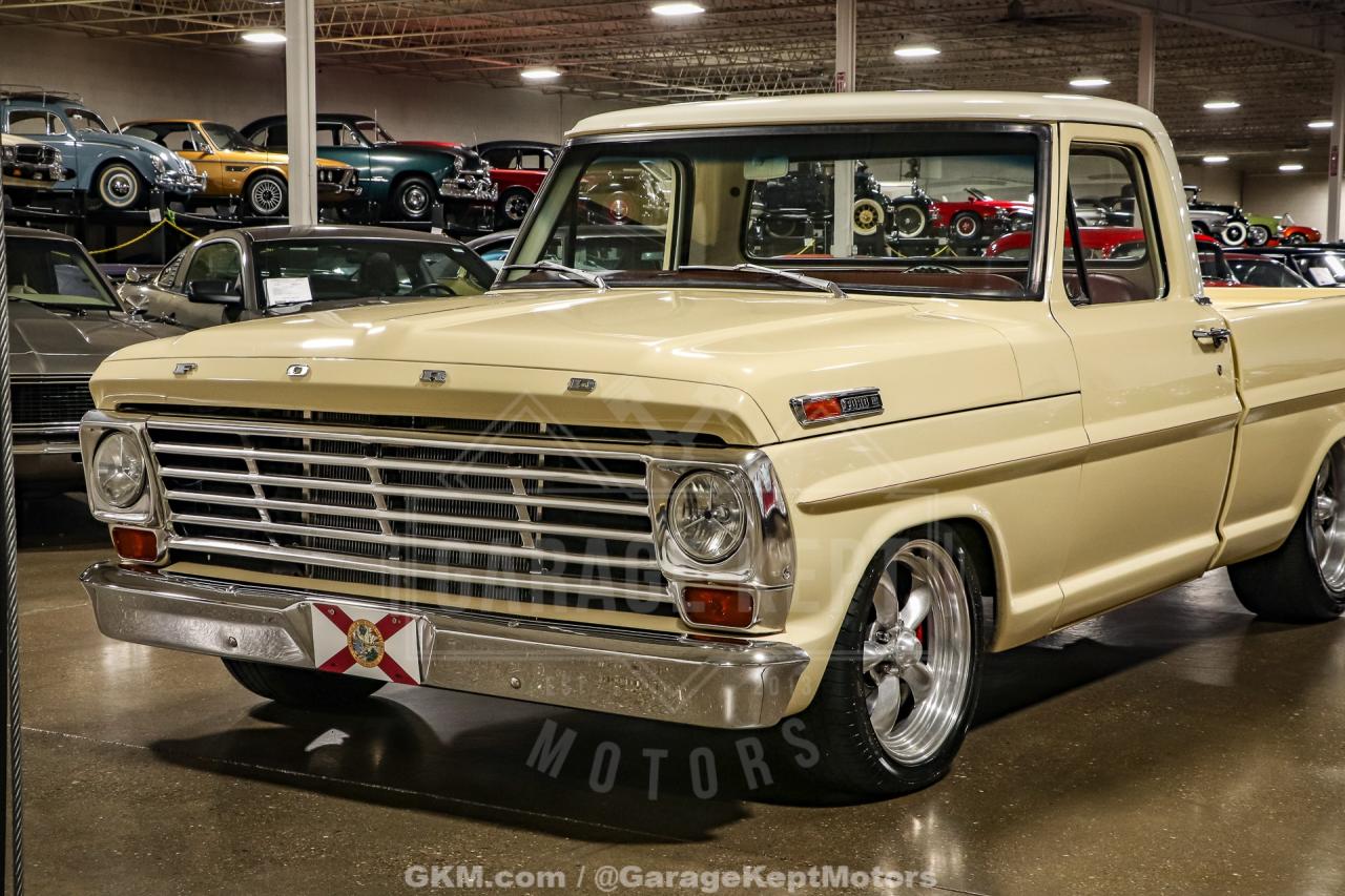 1967 Ford F100