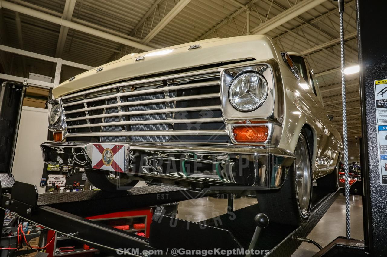 1967 Ford F100