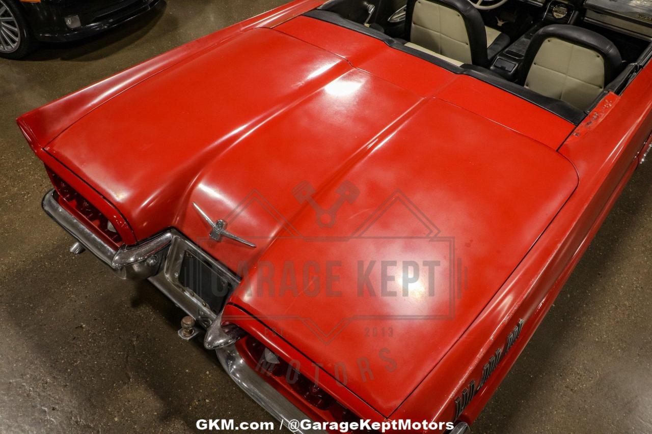 1960 Ford Thunderbird